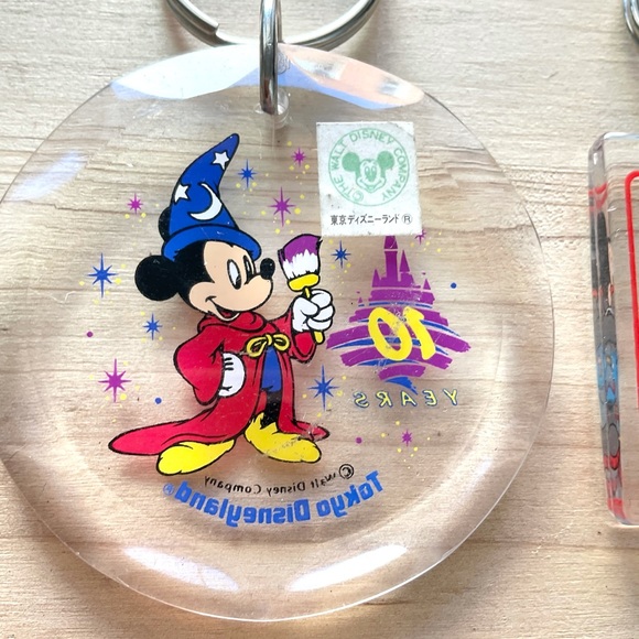 Vintage Mickey Mouse key chains lot 3 10th anniversary space Mickey Disney new - Picture 3 of 5